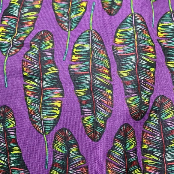 LulaRoe Lola purple feather skirt large - Picture 3 of 5